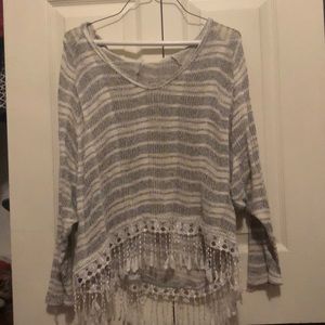 Boutique pullover with tassels